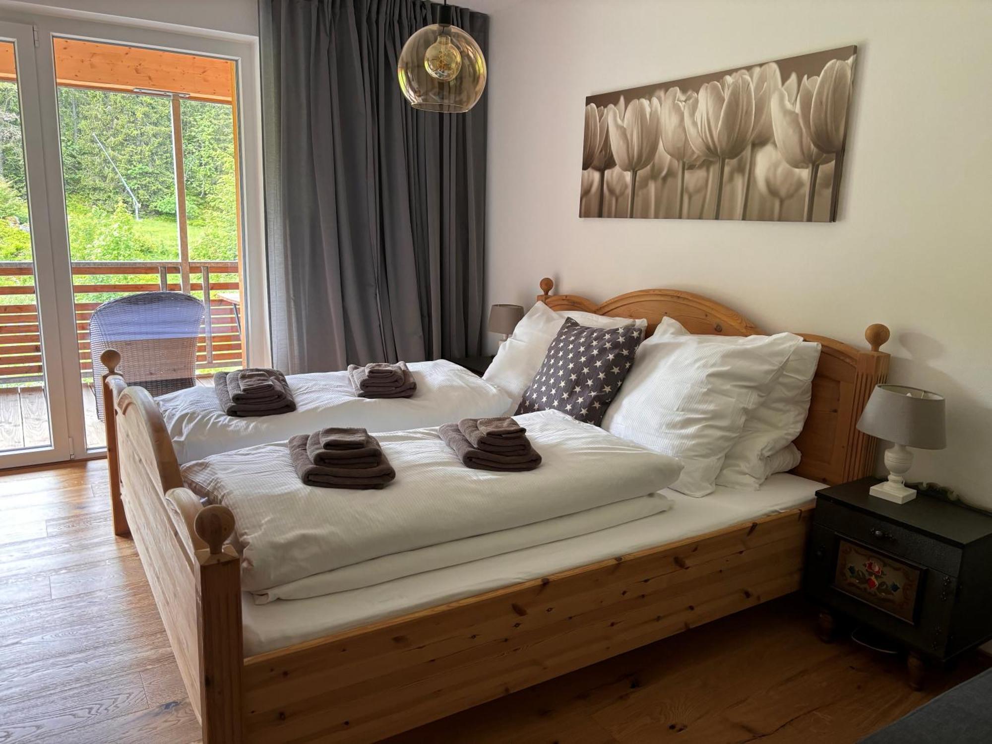 Stube9 Am Feldberg, Direkt An Der Skipiste, Ski In-Ski Out เฟลด์แบร์ก ภายนอก รูปภาพ